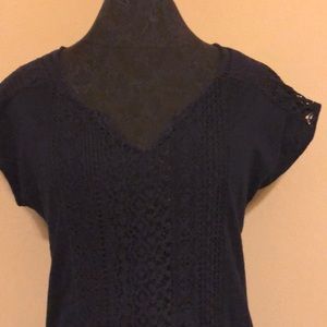 ❤️ 89th and Madison Lace front blue tee